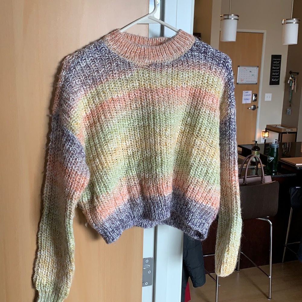 Moon and Madison Women’s Small Sweater